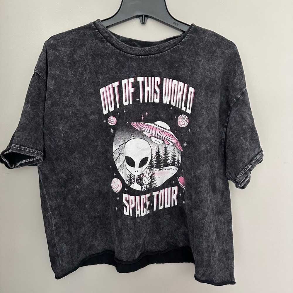 Women’s Graphic T-shirt